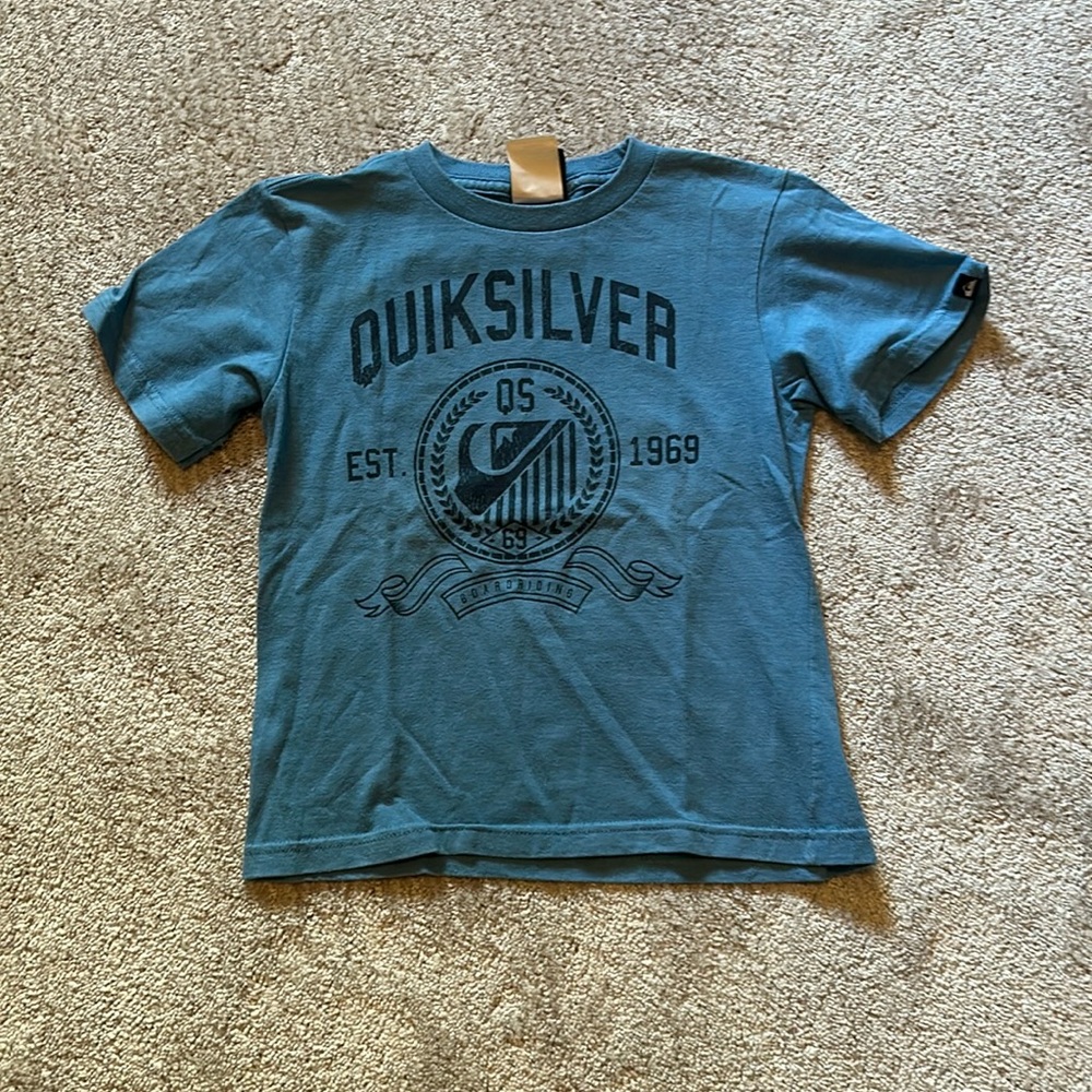 Blue quicksilver kids tee shirt